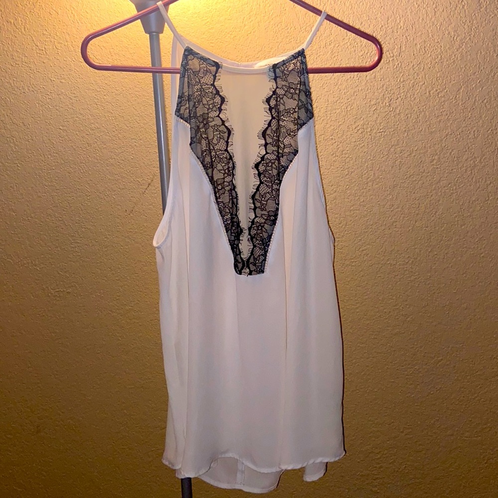 Like brand new, worn once gorgeous forever 21 plus tank top